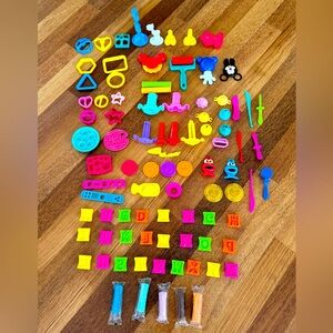 Lots - 84 pcs Play doh tools with extra